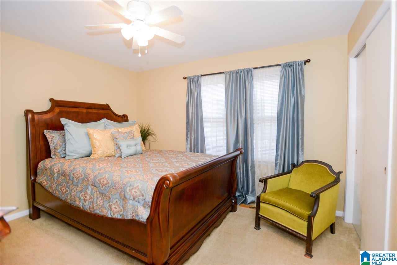 1233 Old Oak Road Birmingham, AL 35235 - Photo 25 of 44