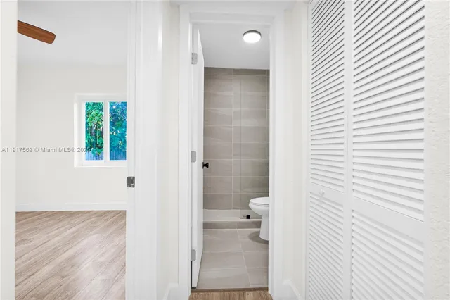 a bathroom with a toilet