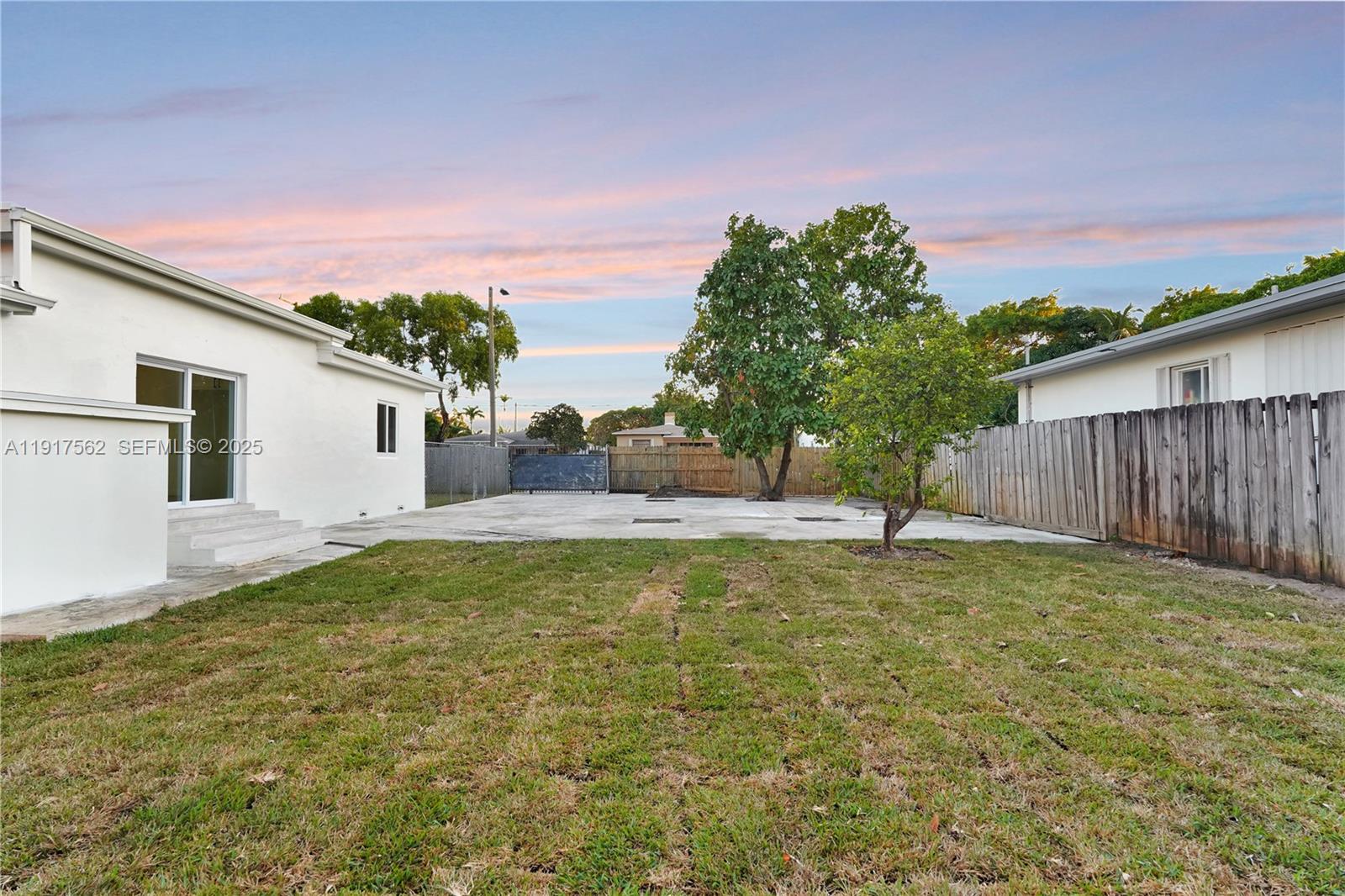 88 Southwest 29th Avenue Miami, FL 33135 - Photo 26 of 30