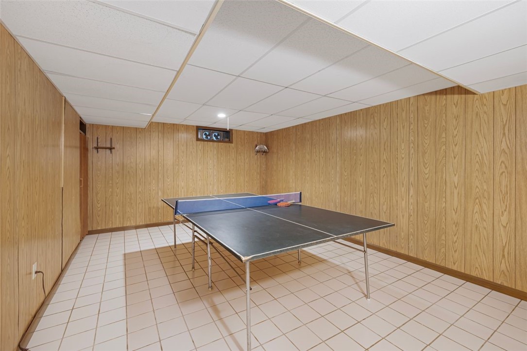 65 Janet Drive Cranston, RI 02921 - Photo 35 of 46