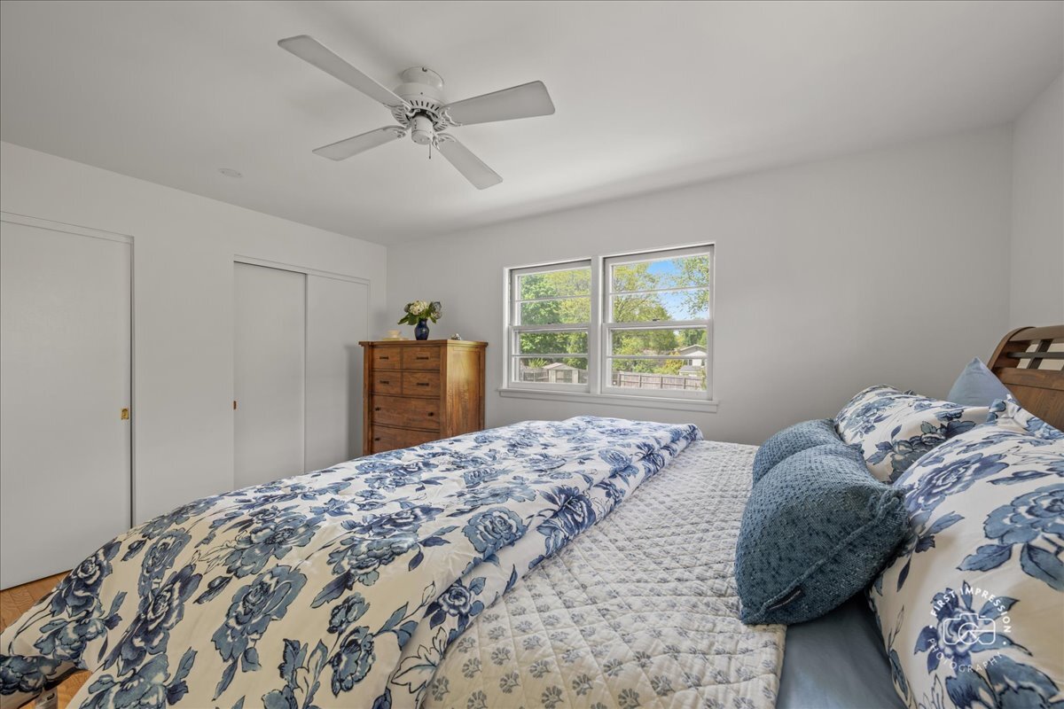 34W246 Giese Road Batavia, IL 60510 - Photo 18 of 34 Gallery Image 18