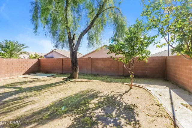 $2,325 | 2703 East Campo Bello Drive, Phoenix, AZ 85032