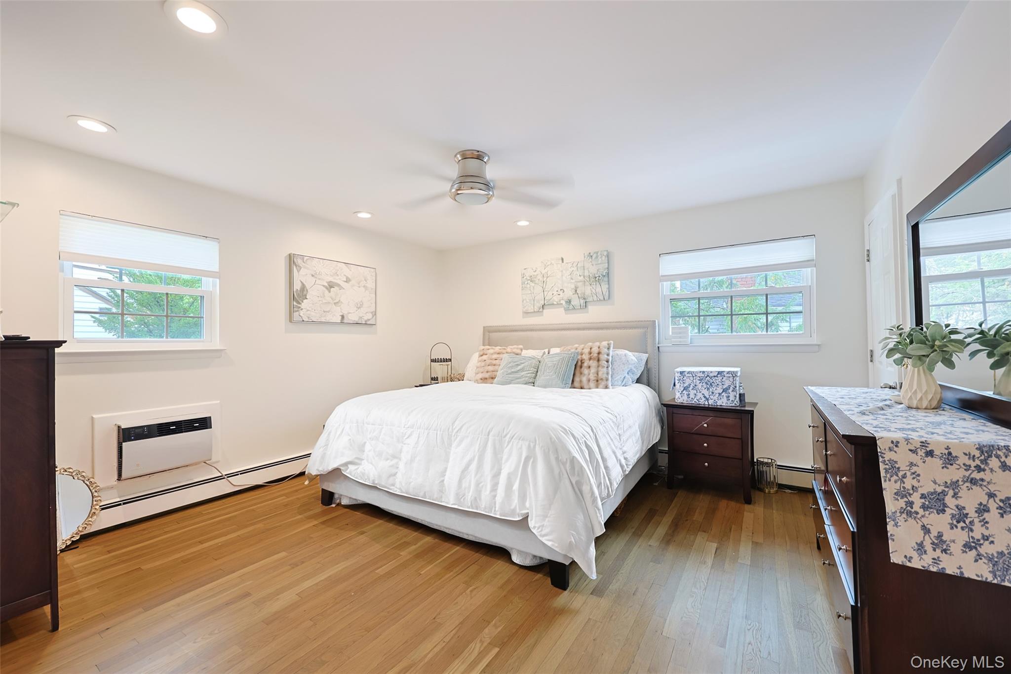 46 Convent Road Syosset, NY 11791 - Photo 22 of 42 Gallery Image 22