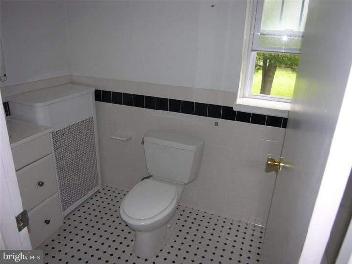 116 Fitzwatertown Road Willow Grove, PA 19090 - Photo 11 of 16 Bathroom