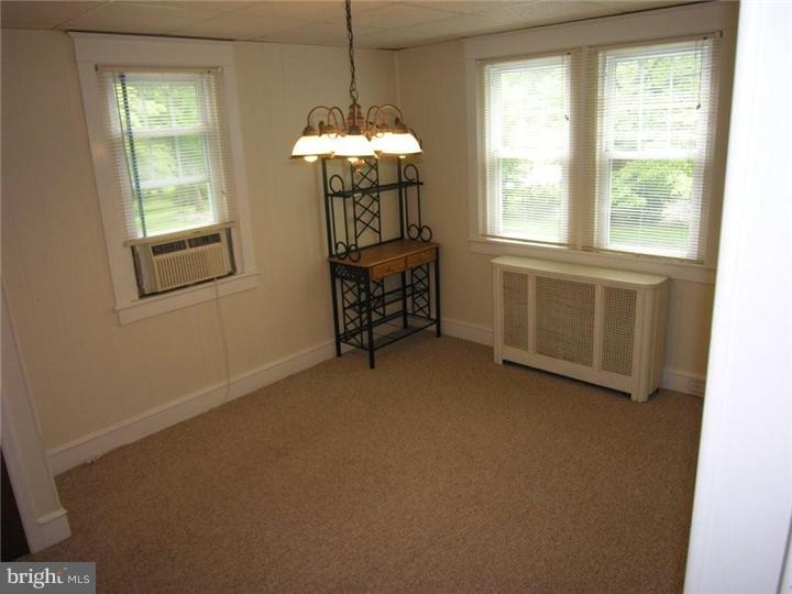 116 Fitzwatertown Road Willow Grove, PA 19090 - Photo 6 of 16 Dining Room