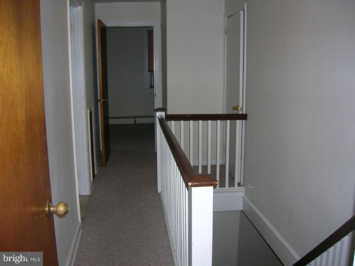 116 Fitzwatertown Road Willow Grove, PA 19090 - Photo 10 of 16 Hallway