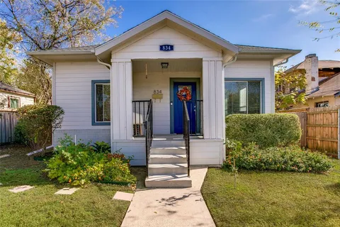 $370,500 | 834 South Polk Street, Dallas, TX 75208
