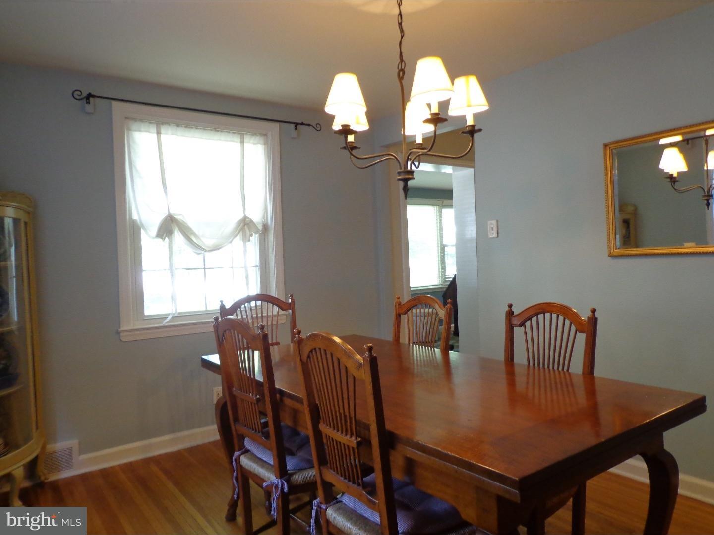 468 Harwicke Road Springfield, PA 19064 - Photo 4 of 13 Dining Room