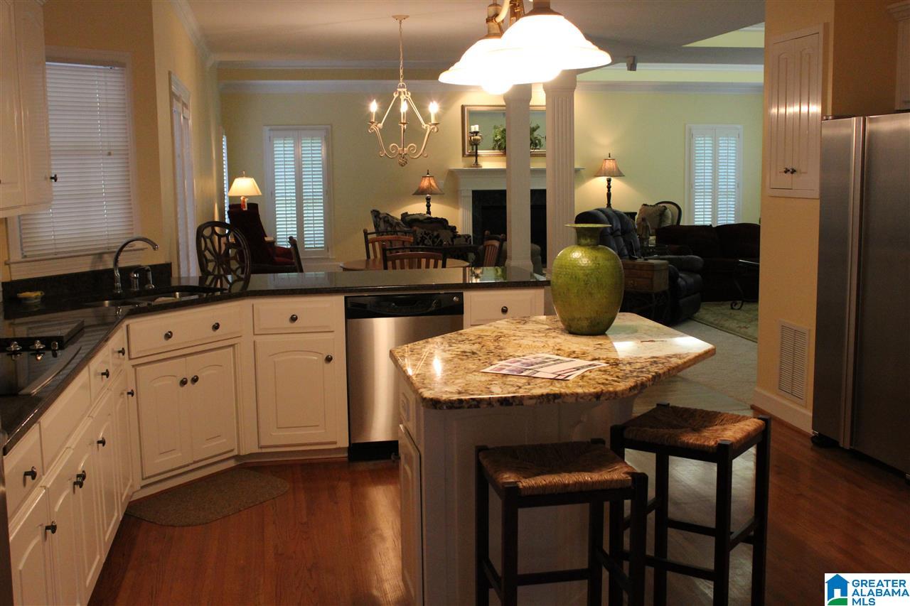 7999 Wynwood Road Trussville, AL 35173 - Photo 3 of 41