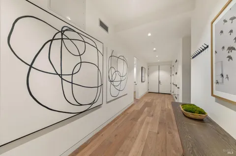 $8,477,000 | 3 Trestle Glen Circle, Tiburon, CA 94920