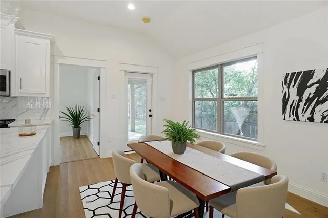 $299,500 | 107 South 6th Street, Godley, TX 76044