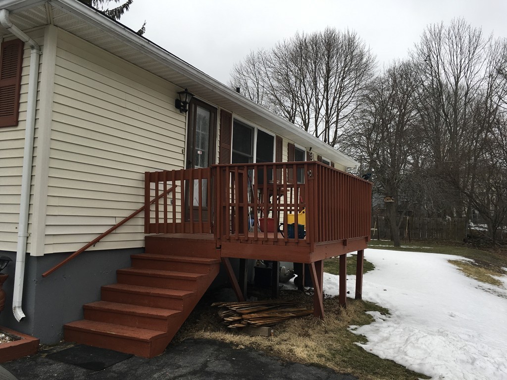 7 Monfort Street Worcester, MA 01604 - Photo 13 of 15