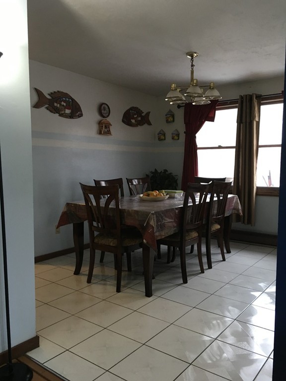 7 Monfort Street Worcester, MA 01604 - Photo 6 of 15