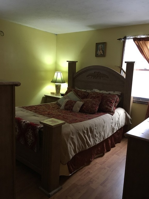 7 Monfort Street Worcester, MA 01604 - Photo 7 of 15