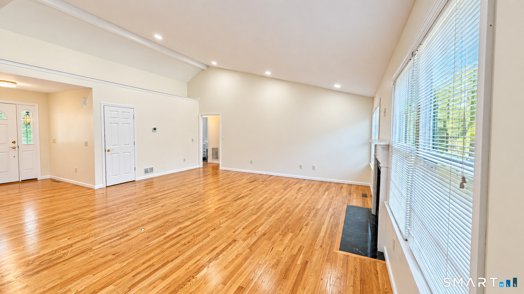 5 North Ridge, Unit 5 East Hampton, CT 06424 - Photo 5 of 37 Gallery Image 5