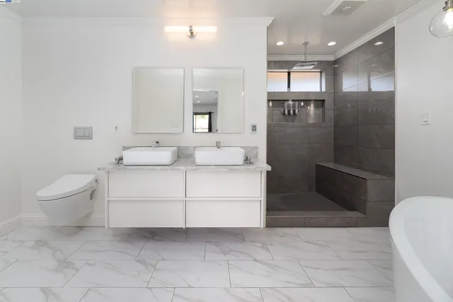 $730,000 | 20111 West Ridge Court, Unit 12, Castro Valley, CA 94546