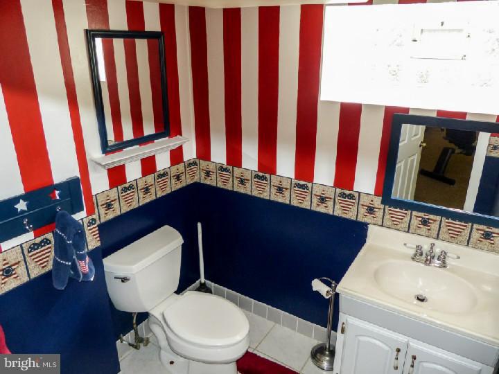 10821 Knights Road Philadelphia, PA 19154 - Photo 21 of 25 Half Bath