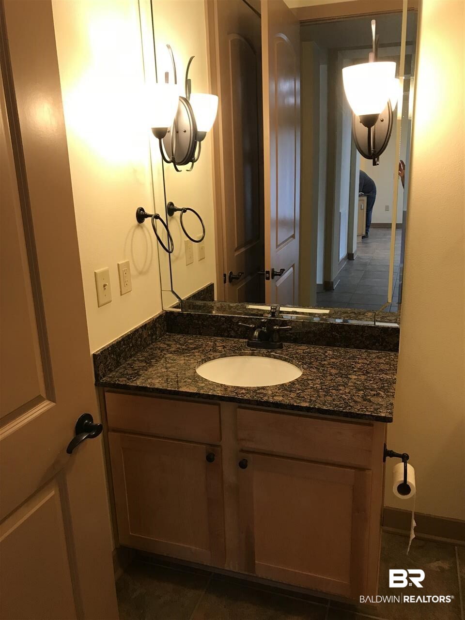 1430 Regency Road, Unit D204 Gulf Shores, AL 36542 - Photo 13 of 18 Bathroom #2