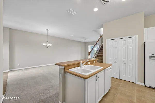 $2,300 | 1312 Hansberry Lane, Ormond Beach, FL 32174