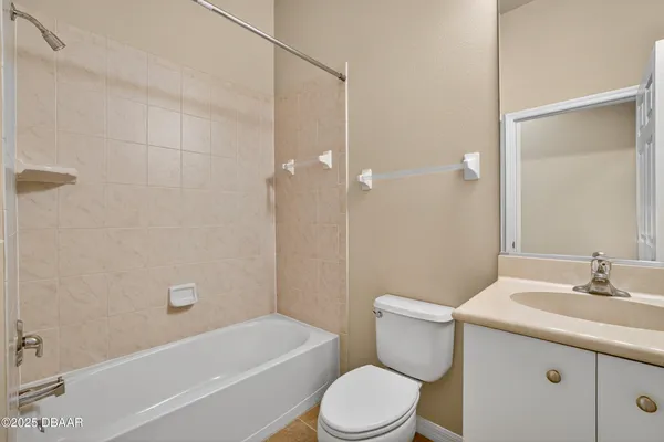 $2,300 | 1312 Hansberry Lane, Ormond Beach, FL 32174