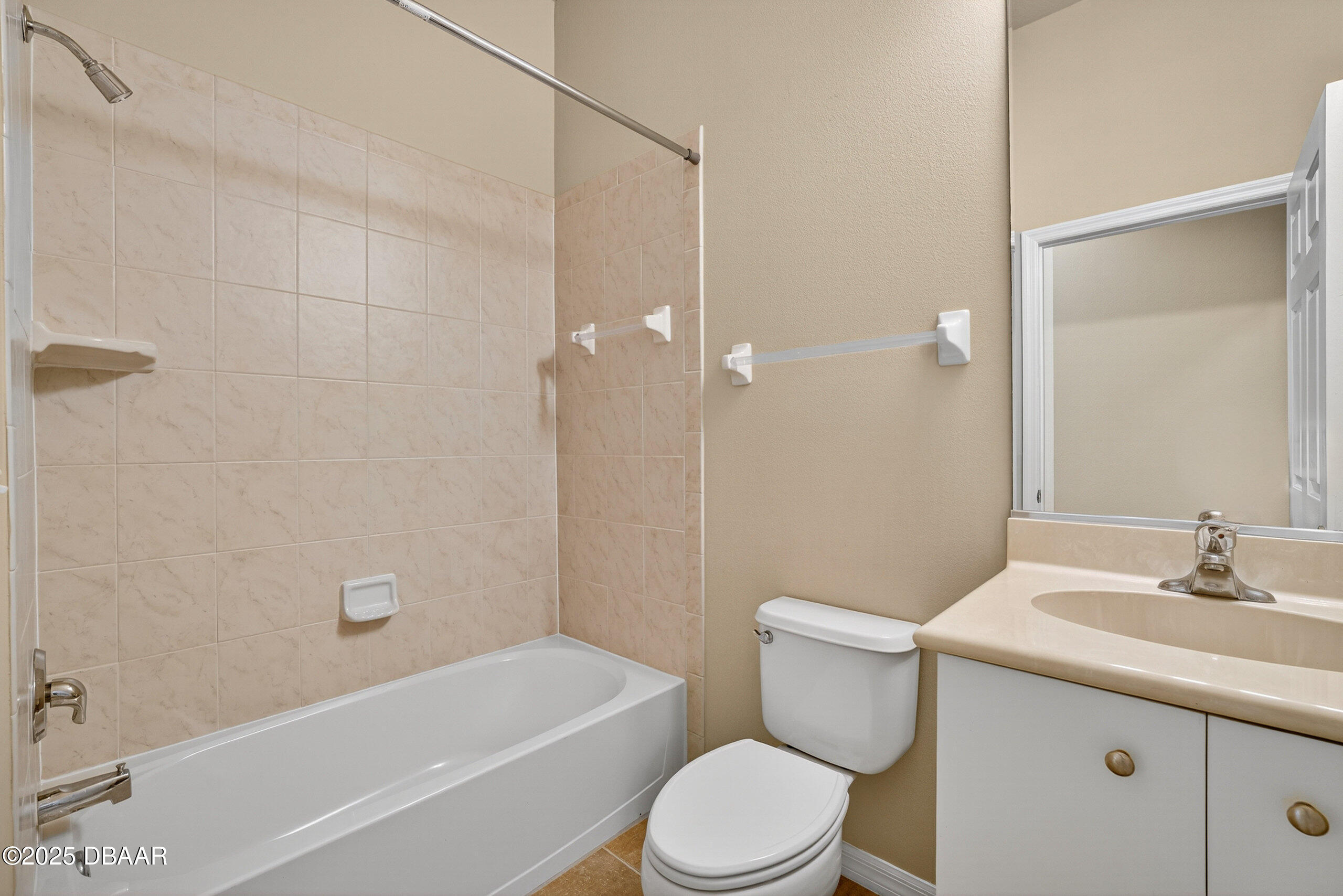 1312 Hansberry Lane Ormond Beach, FL 32174 - Photo 21 of 31 2nd Bathroom