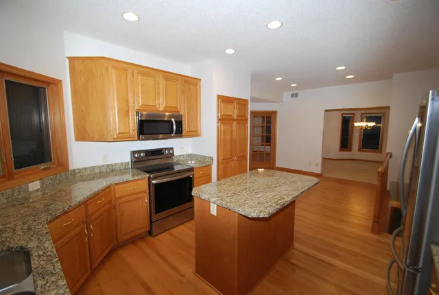 $619,900 | 8048 Narcissus Lane North, Maple Grove, MN 55311