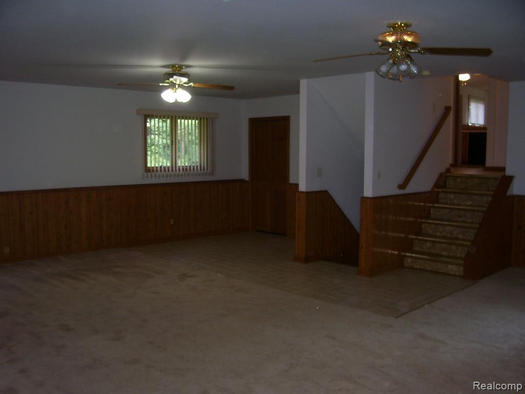 1185 East Gunn Road Rochester, MI 48306 - Photo 26 of 30