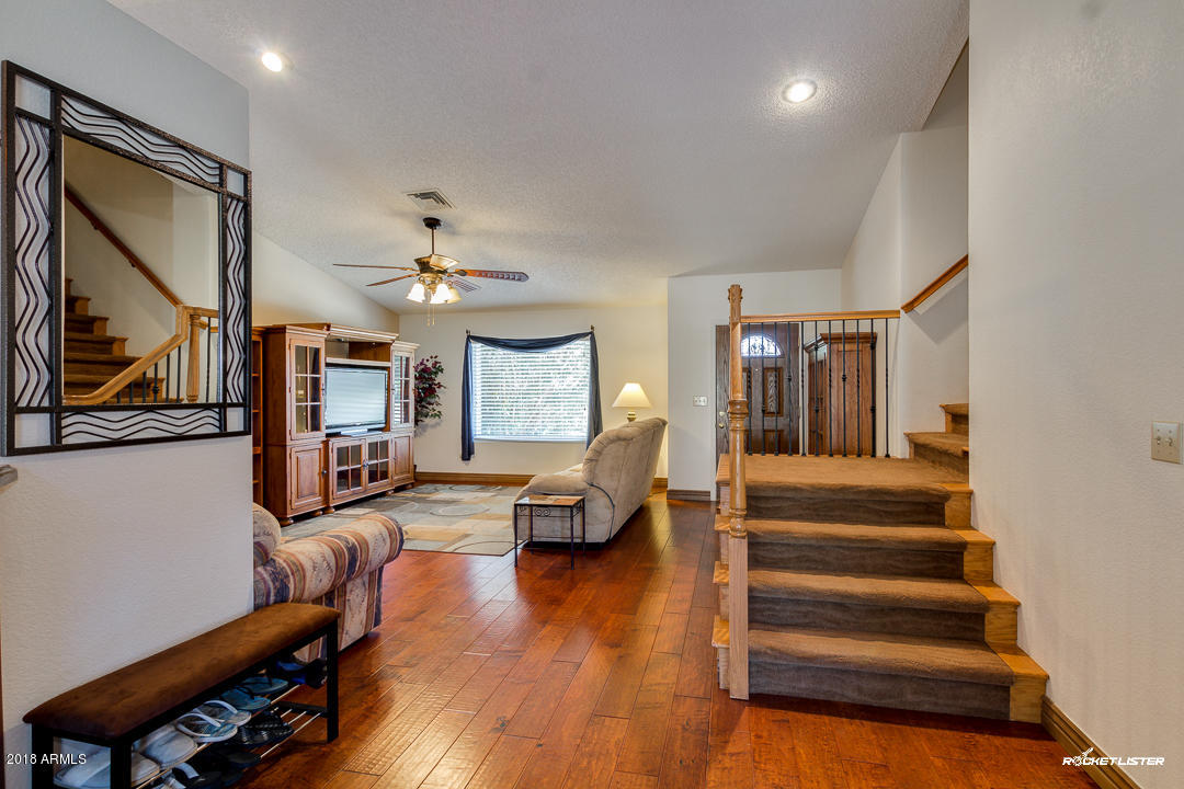 3610 East Agave Road Phoenix, AZ 85044 - Photo 11 of 61 08-Agave