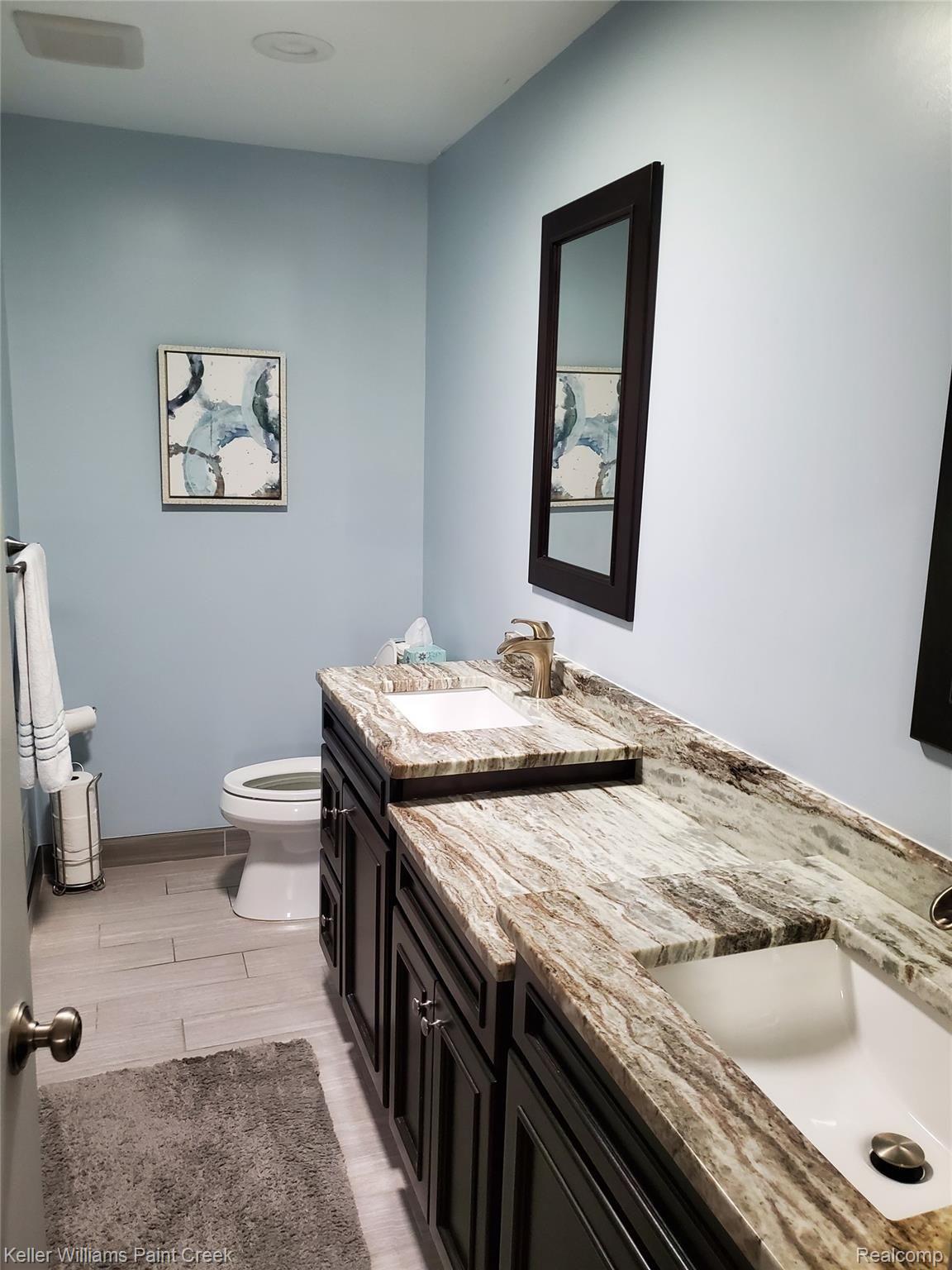 34558 Greentrees Road Sterling Heights, MI 48312 - Photo 13 of 40 044.jpg