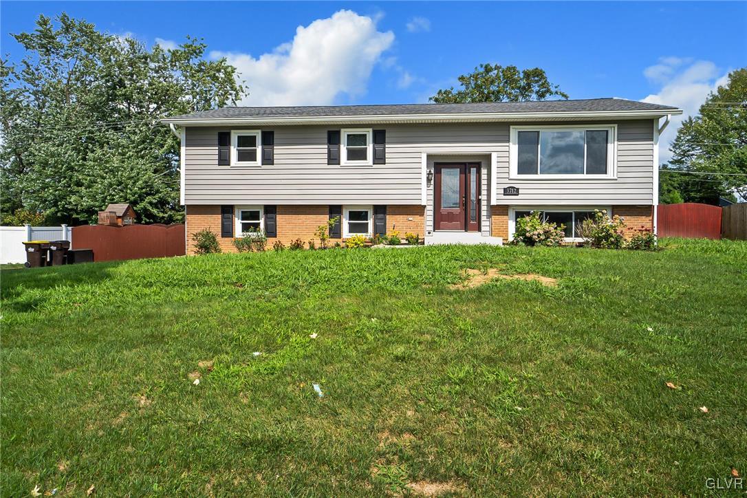 3712 Ironstone Road Bethlehem, PA 18020 - Photo 3 of 39 Gallery Image 3