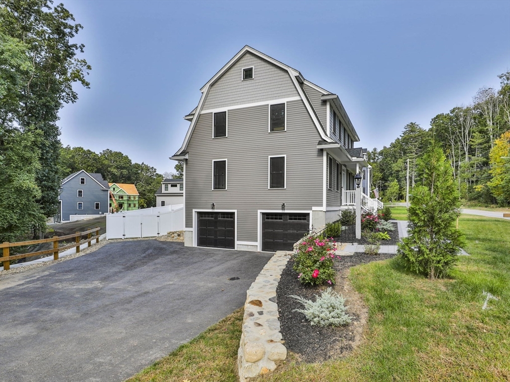 49 Kimball Road Amesbury, MA 01913 - Photo 4 of 42