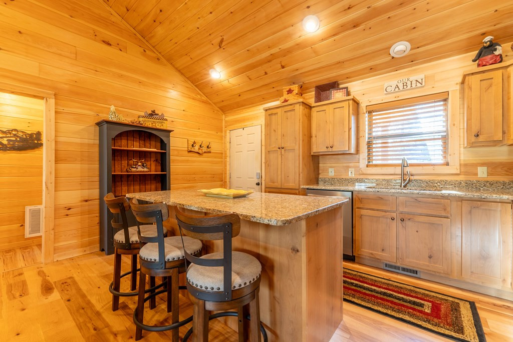 101 Abbygale Road Murphy, NC 28906 - Photo 9 of 44 Custom Kitchen island