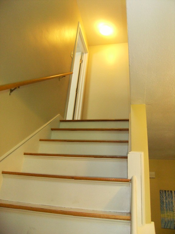 6 Gerald Road Framingham, MA 01701 - Photo 11 of 20 a view of entryway