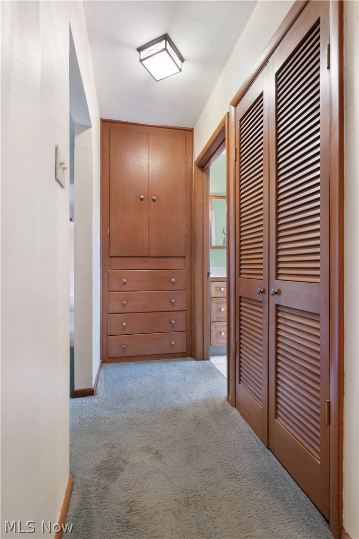 146 West Howe Road Tallmadge, OH 44278 - Photo 15 of 29 Hall