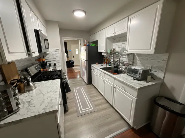 $2,000 | 21840 Olivia Avenue, Sauk Village, IL 60411