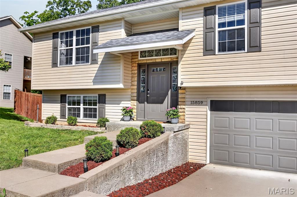 15859 Tundra Road St. Robert, MO 65584 - Photo 3 of 57