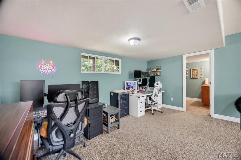15859 Tundra Road St. Robert, MO 65584 - Photo 35 of 57
