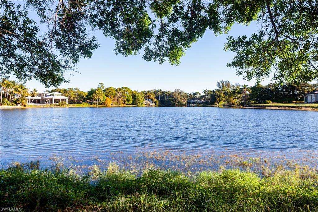 163 Caribbean Road Naples, FL 34108 - Photo 4 of 5 Gallery Image 4