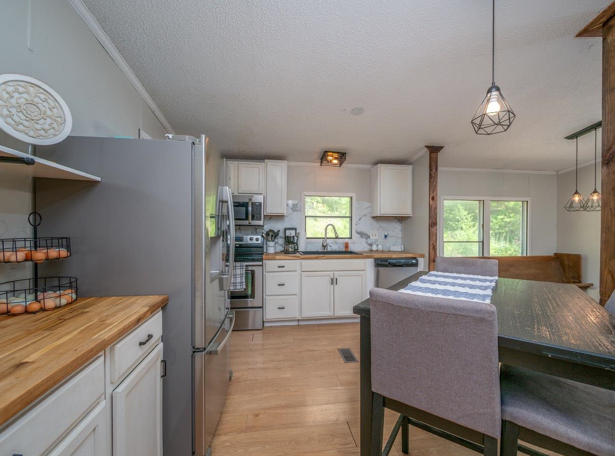 618 Rattlesnake Ridge Road Grayson, KY 41143 - Photo 10 of 31 Gallery Image 10