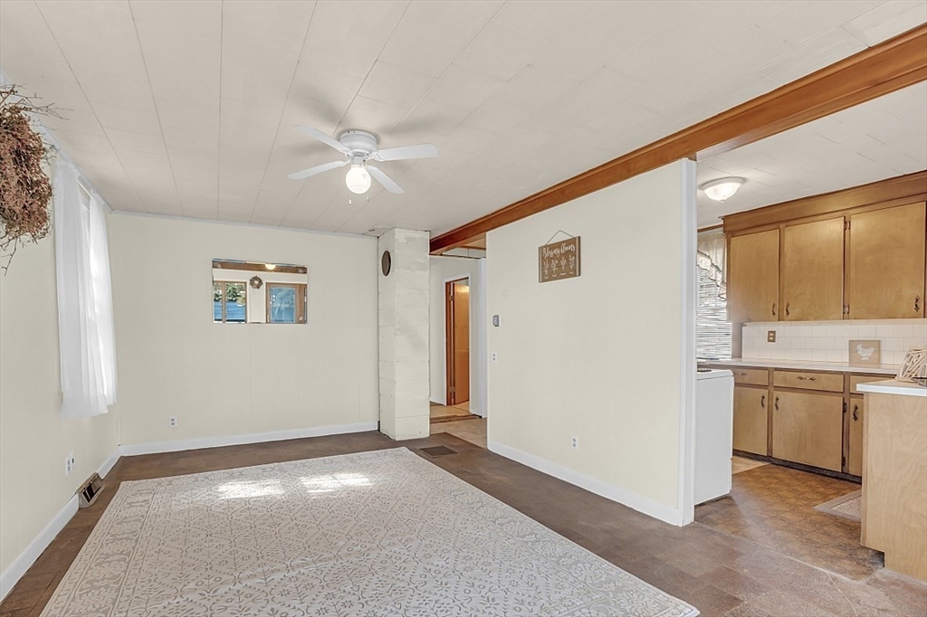 32 Ledge Avenue Spencer, MA 01562 - Photo 16 of 34