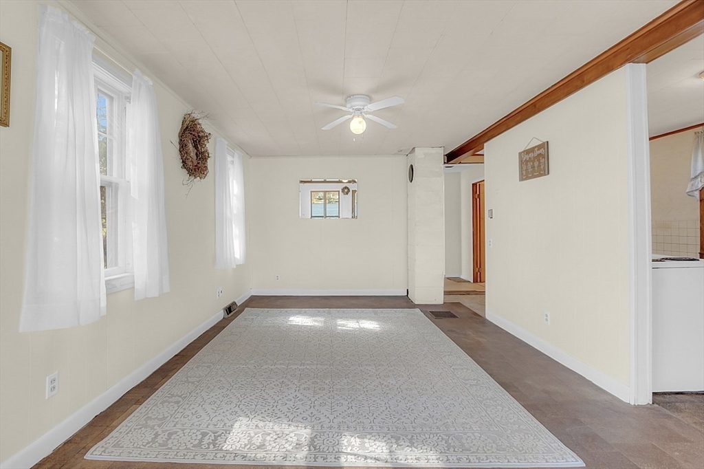 32 Ledge Avenue Spencer, MA 01562 - Photo 17 of 34