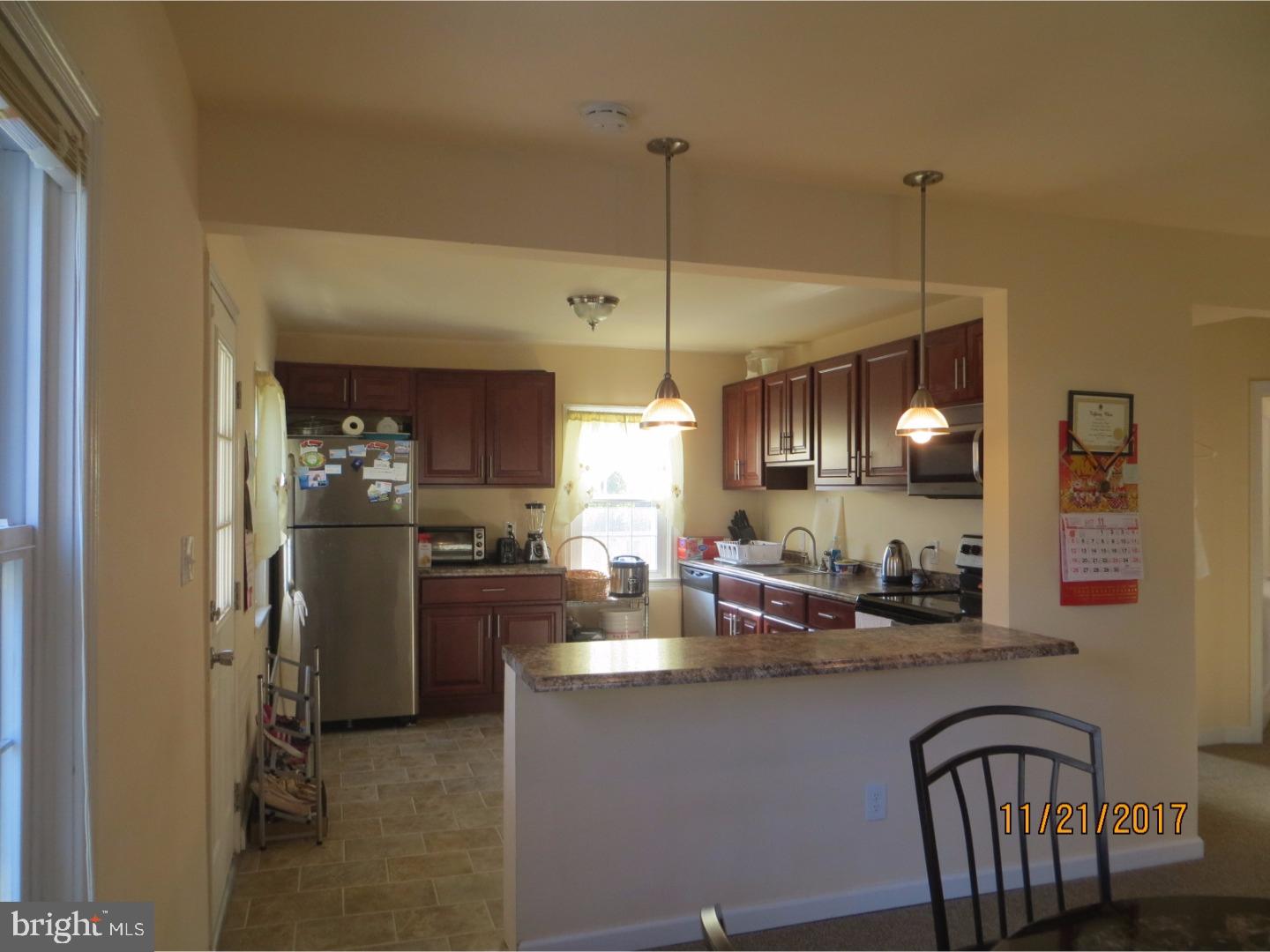 24 Ridge Road Aston, PA 19014 - Photo 11 of 25 Kitchen