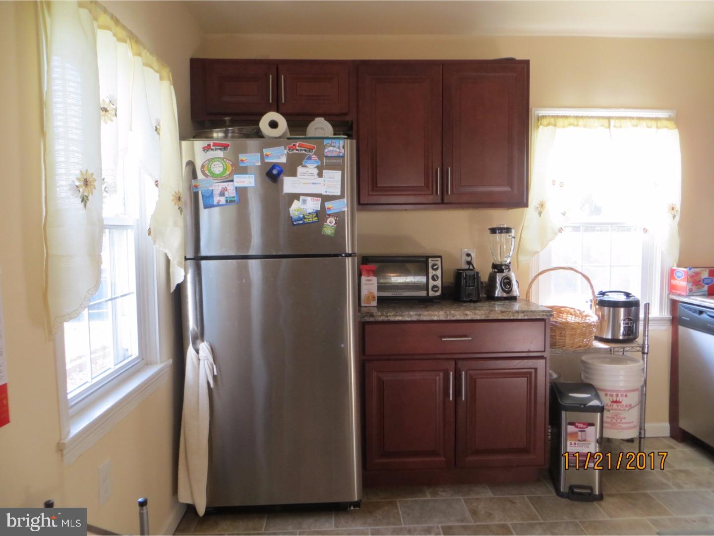 24 Ridge Road Aston, PA 19014 - Photo 13 of 25 Kitchen