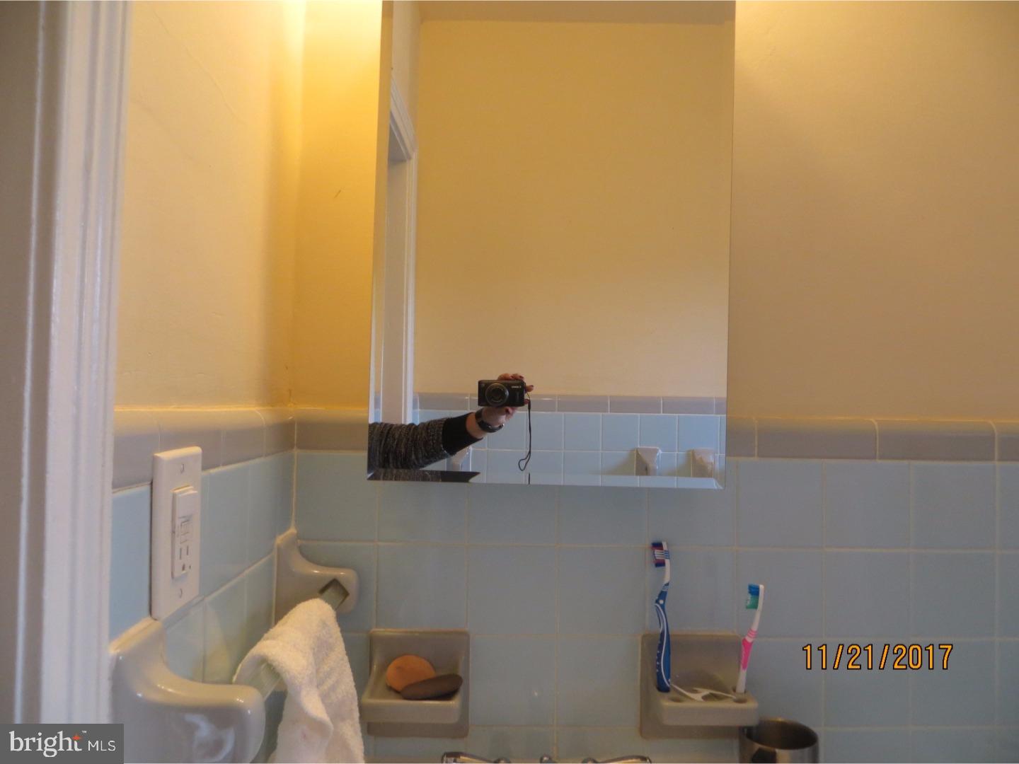 24 Ridge Road Aston, PA 19014 - Photo 15 of 25 Bathroom
