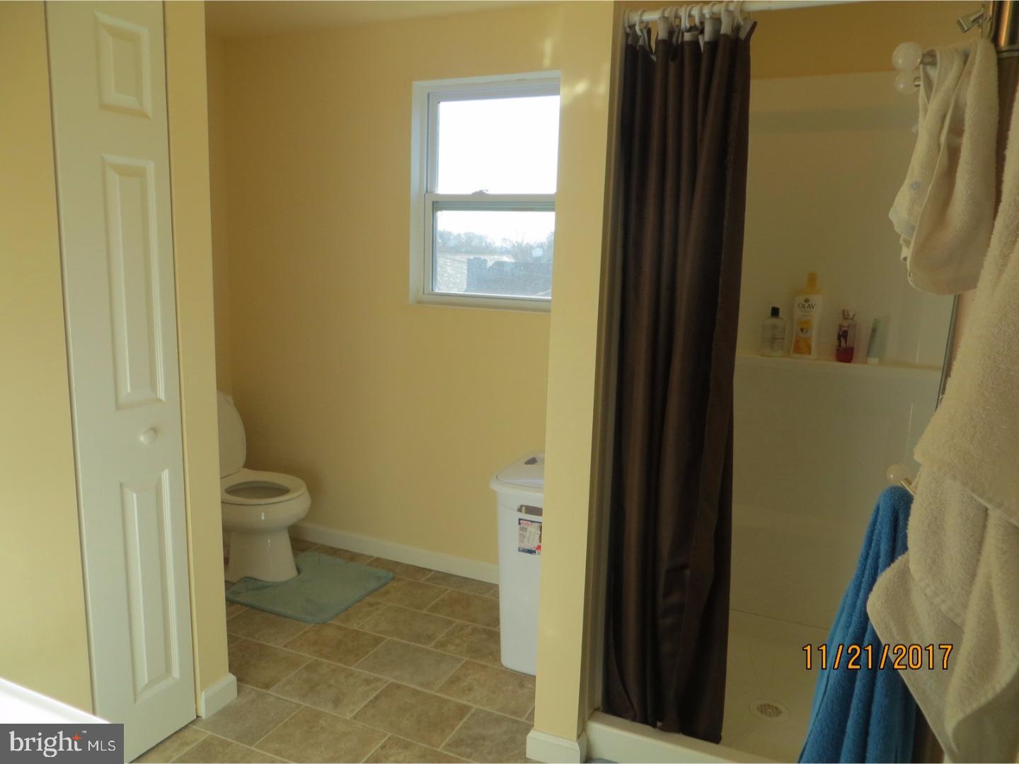 24 Ridge Road Aston, PA 19014 - Photo 22 of 25 Bathroom