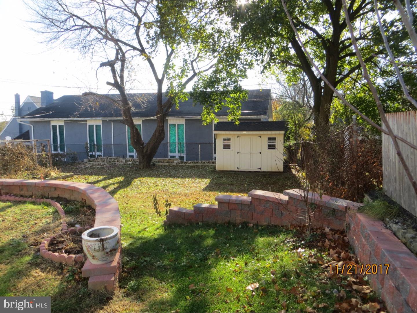 24 Ridge Road Aston, PA 19014 - Photo 4 of 25 Exterior Back
