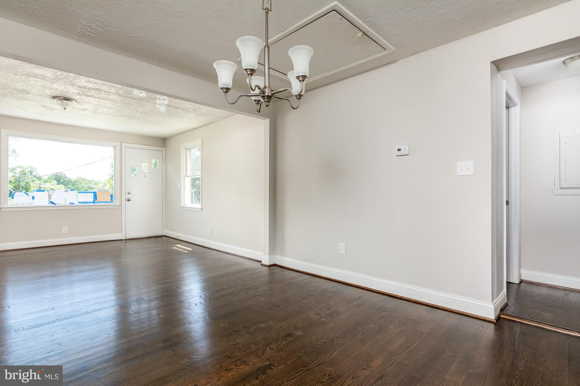 6639 St Barnabas Road Oxon Hill, MD 20745 - Photo 7 of 26 Interior (General)