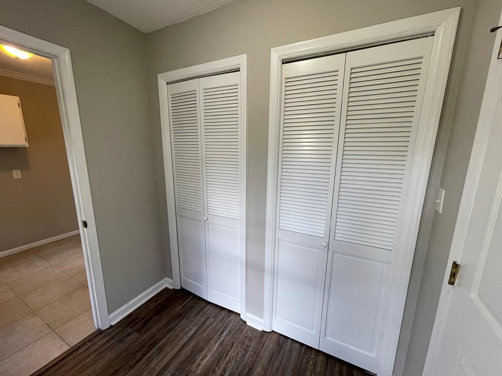 114 Leslie Road Coffee Springs, AL 36318 - Photo 50 of 64 Smaller Bonus Room Double Closets