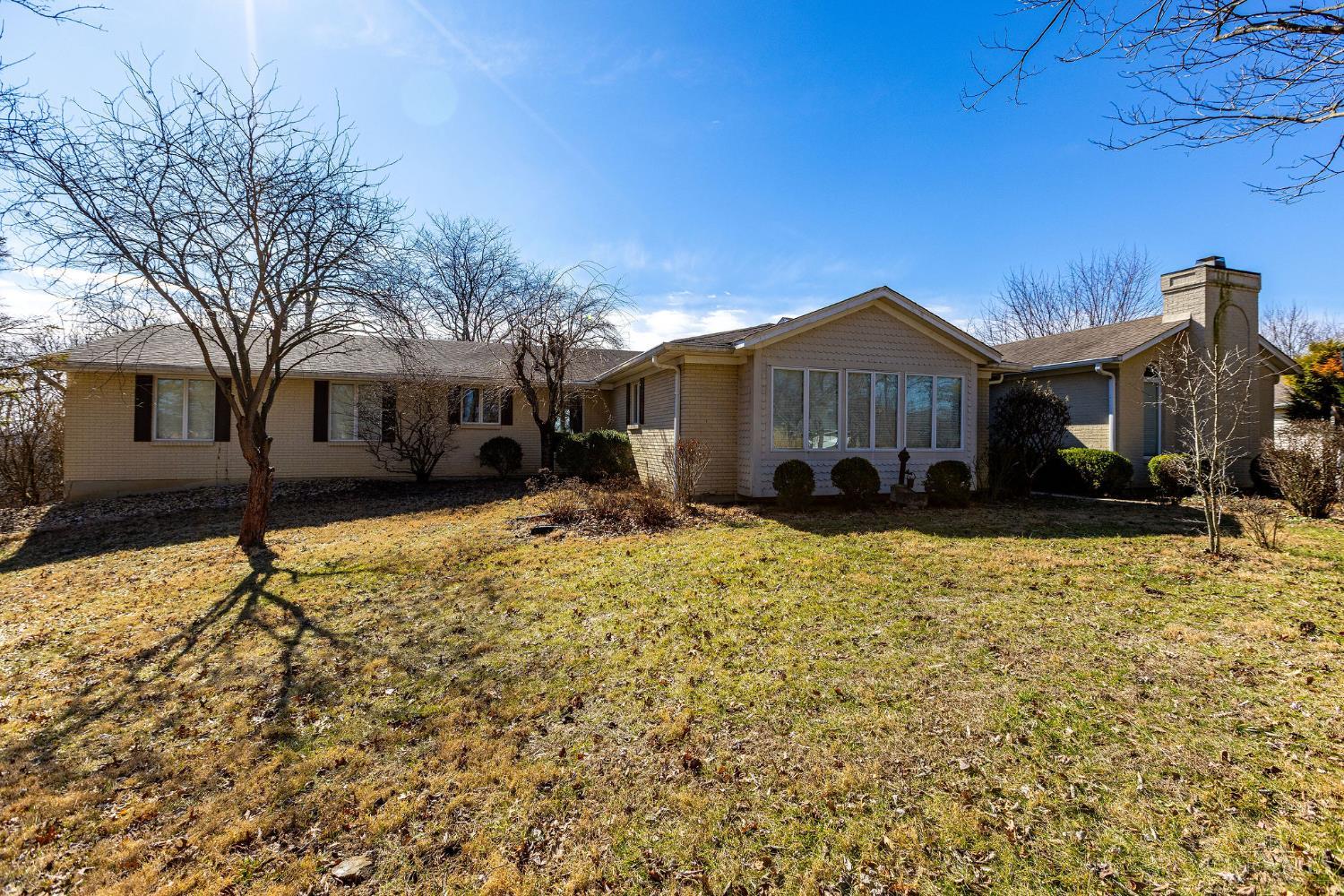 2127 Smith Road Hamilton, OH 45013 - Photo 5 of 75 Gallery Image 5