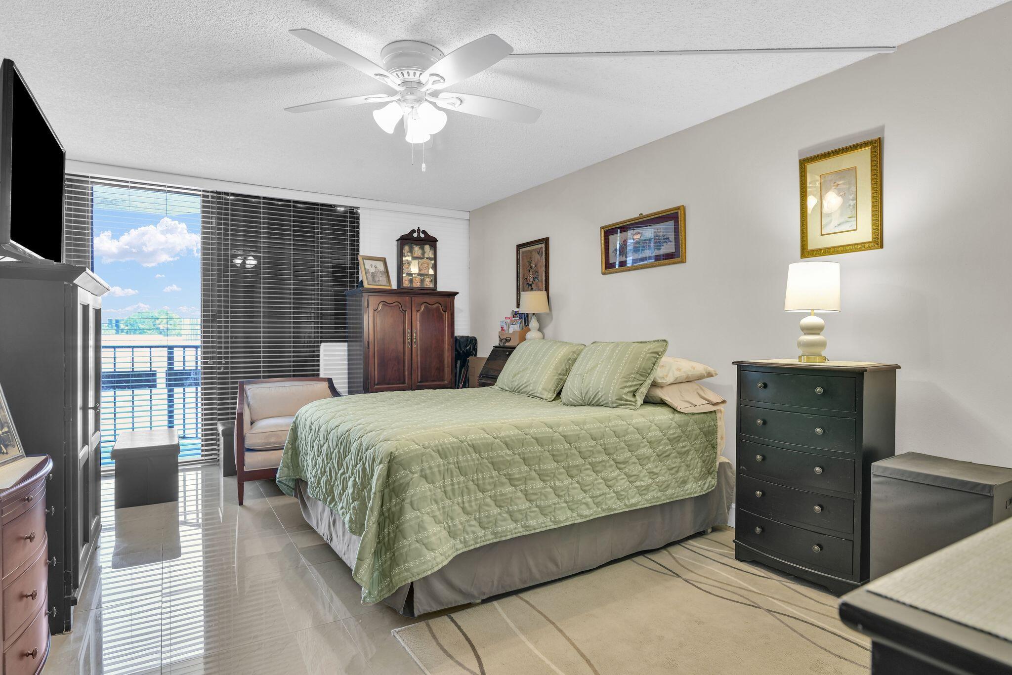 899 Jeffery Street, Unit 3010 Boca Raton, FL 33487 - Photo 21 of 99 899 Jeffery St 301 primary BR